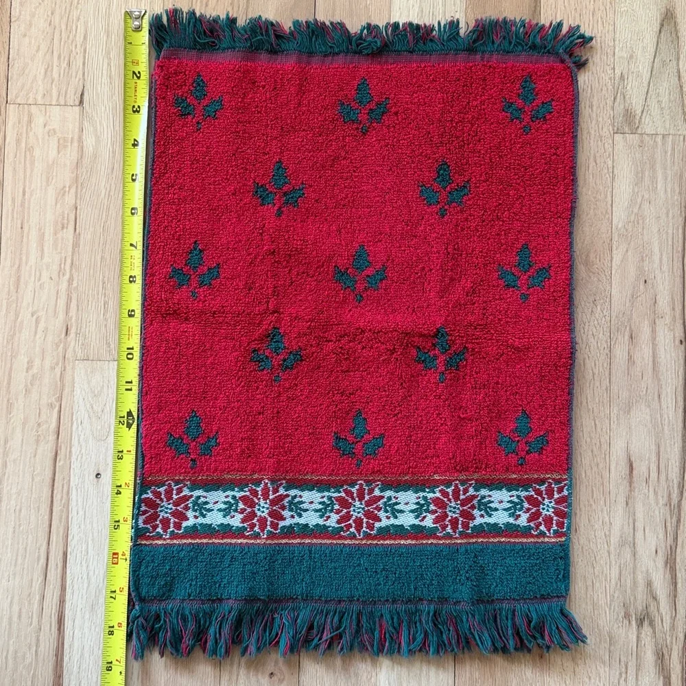 New! Vintage Hand Towels - A Pair